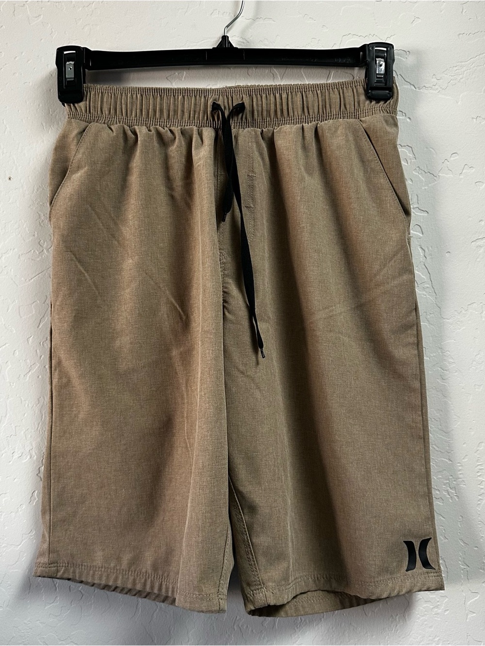 Hurley Boys XL (13-15) Khaki Stretch Hybrid Pull-On Walk Shorts